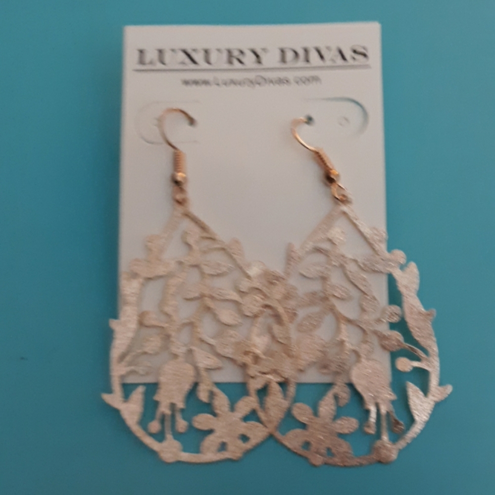 ROSE GOLD TONE FLORAL TEARDROP EARRINGS - Picture 2 of 6
